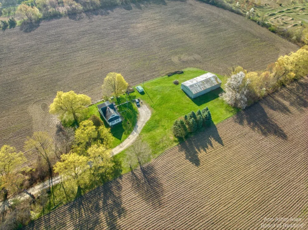 9624 Martz Road Ypsilanti, MI 48197