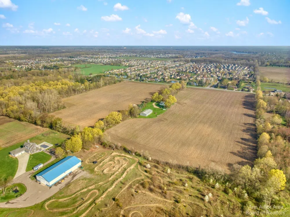 9624 Martz Road Ypsilanti, MI 48197
