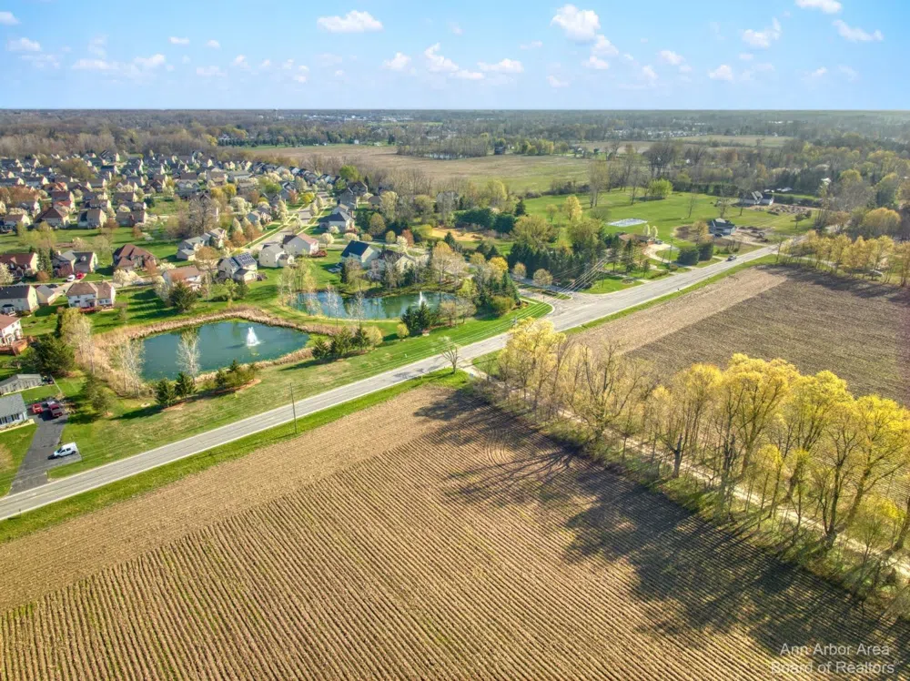 9624 Martz Road Ypsilanti, MI 48197