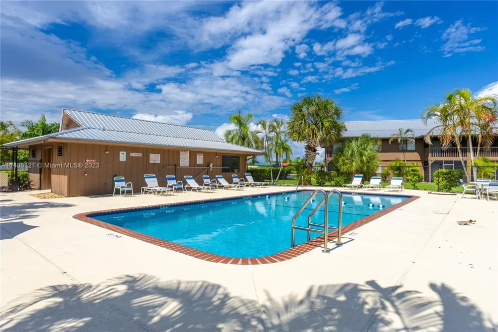 500 N Francisco St #234 Clewiston, FL 33440