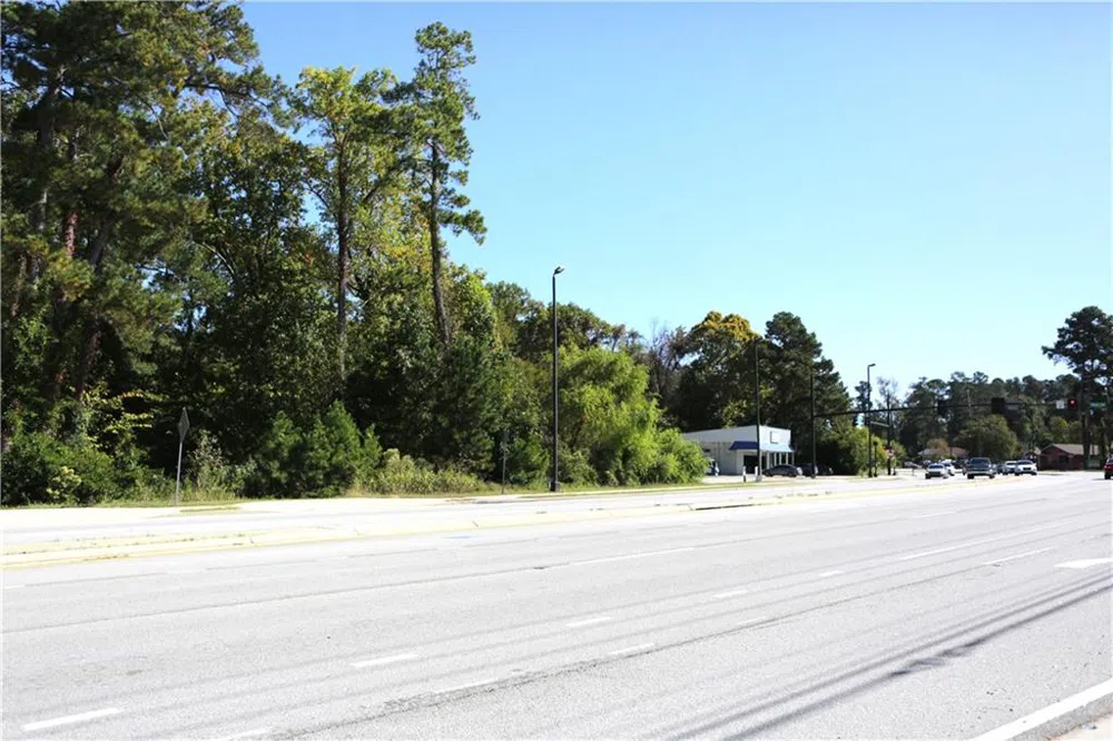 3605 Wrightsboro Road Augusta, GA 30909