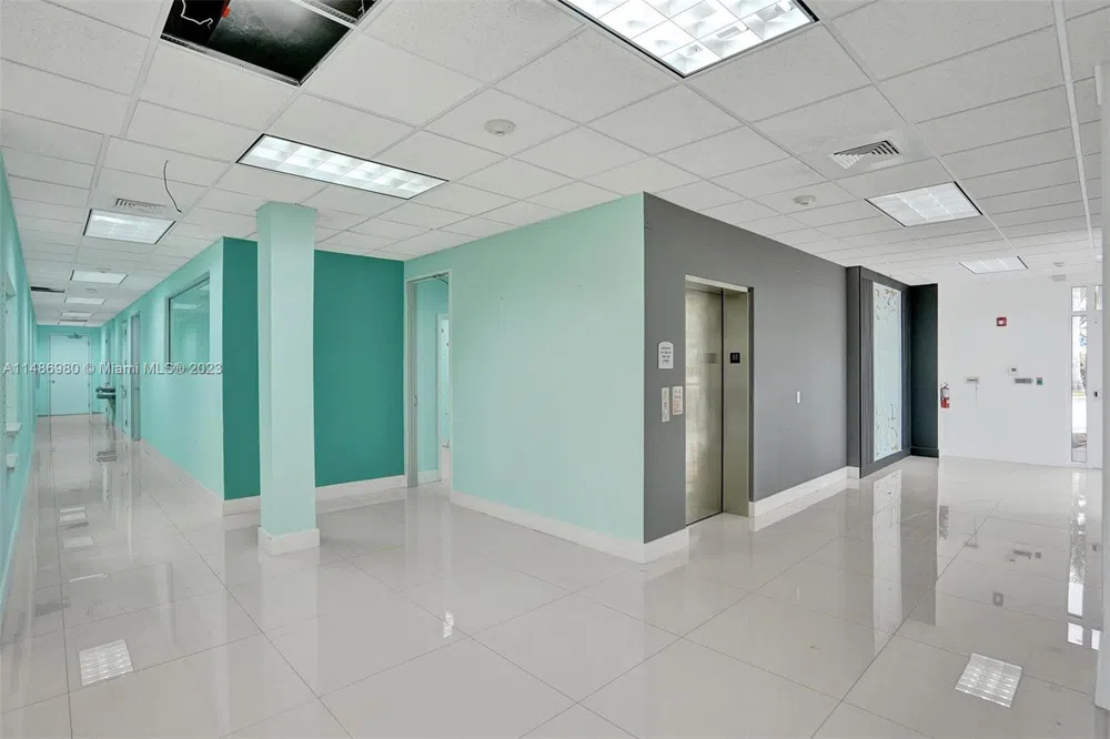 15620 SW 29th St Miramar, FL 33027