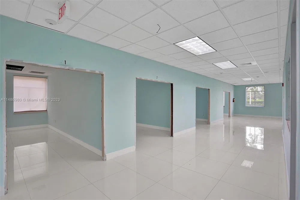 15620 SW 29th St Miramar, FL 33027