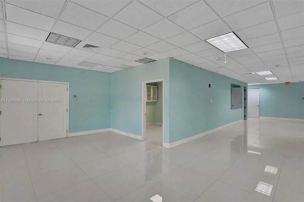 15620 SW 29th St Miramar, FL 33027
