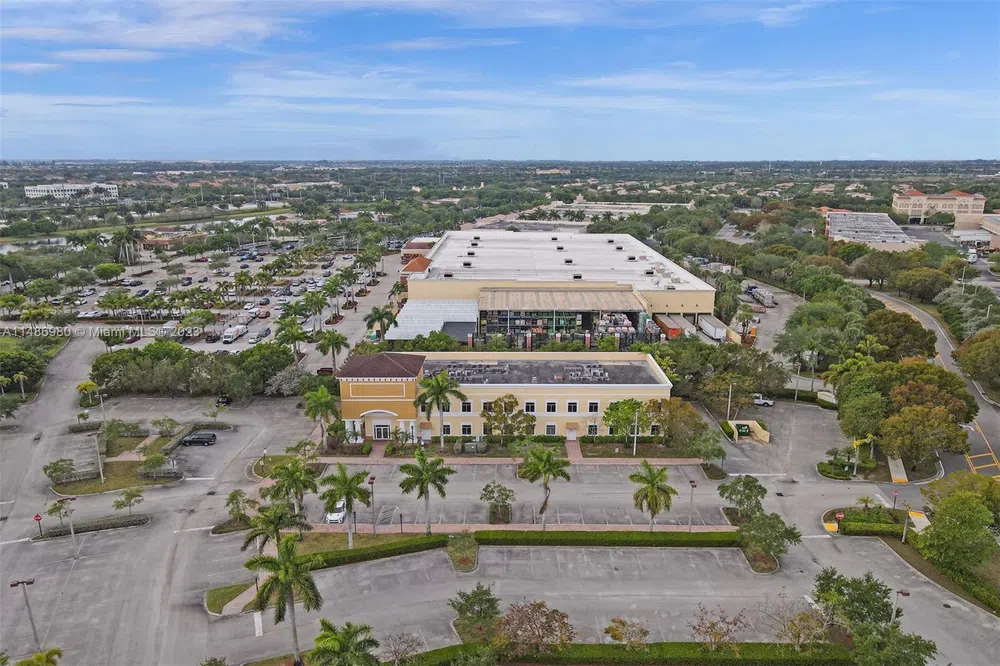 15620 SW 29th St Miramar, FL 33027