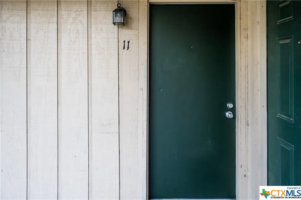 3803 Halsey Street Victoria, TX 77901