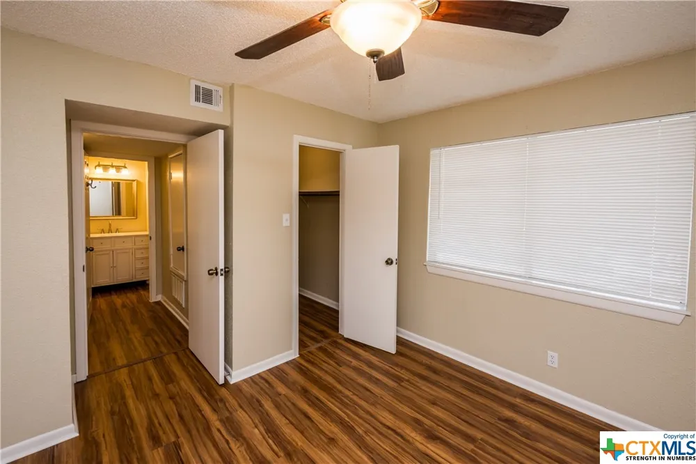 3803 Halsey Street Victoria, TX 77901