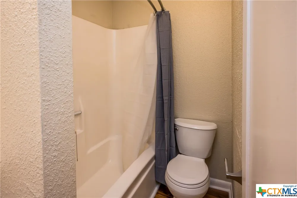 3803 Halsey Street Victoria, TX 77901
