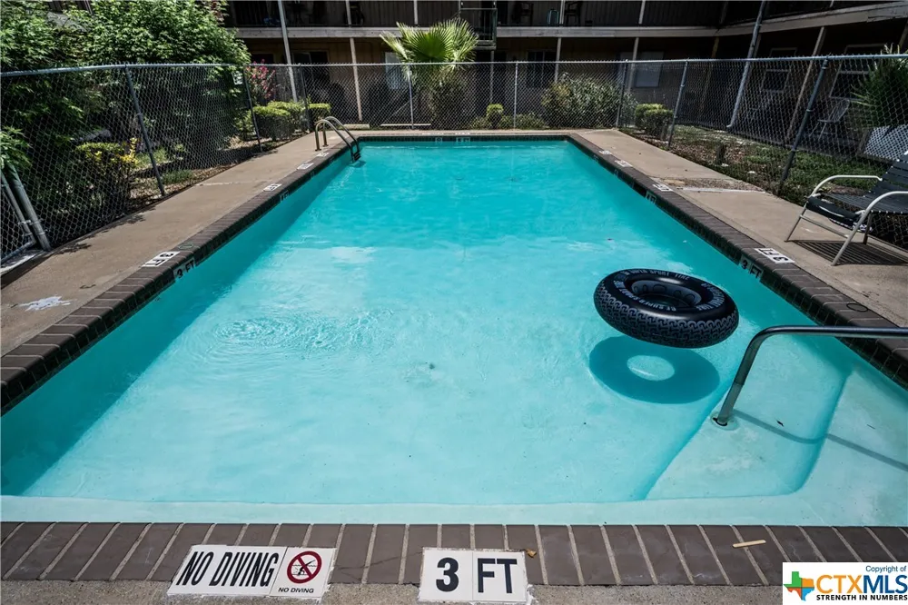 3803 Halsey Street Victoria, TX 77901