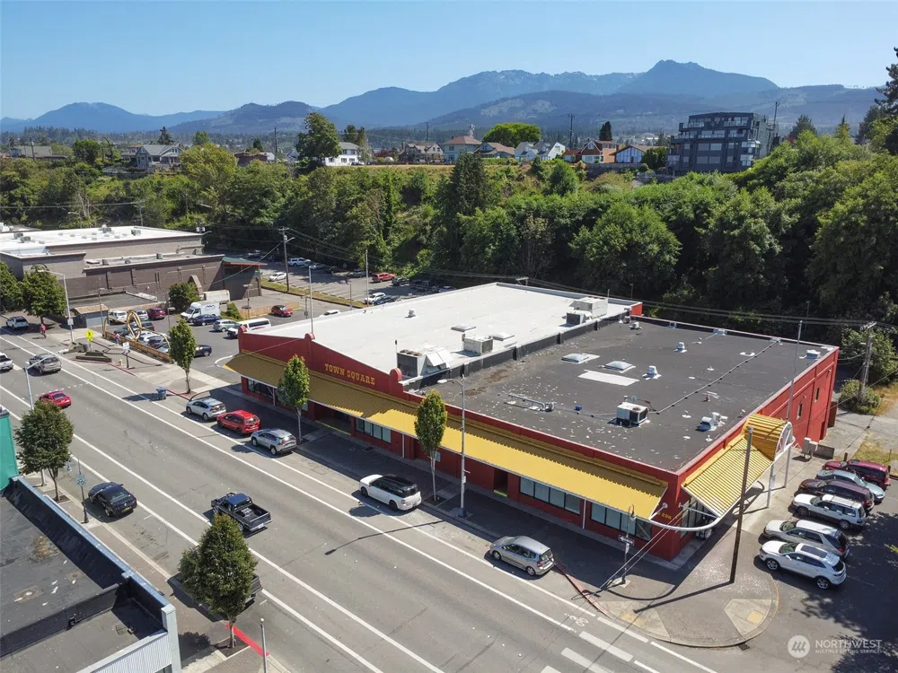 228 W 1st Street #A Port Angeles, WA 98362