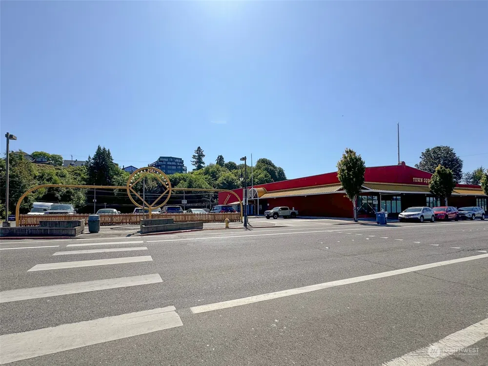 228 W 1st Street #A Port Angeles, WA 98362
