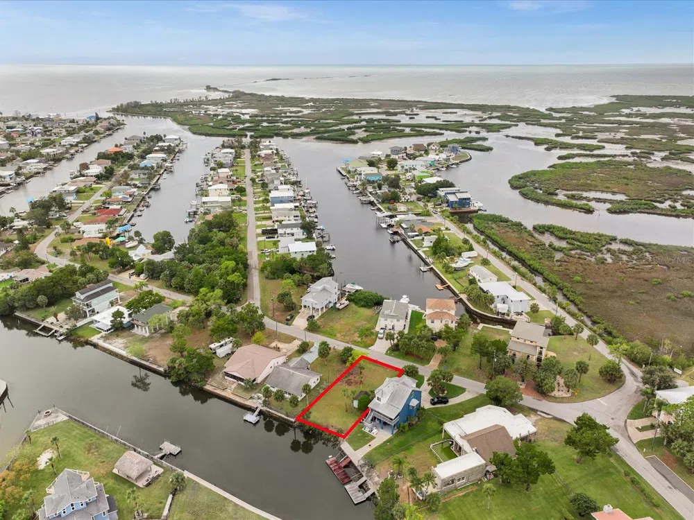 3468 MINNOW CREEK DRIVE Hernando Beach, FL 34607