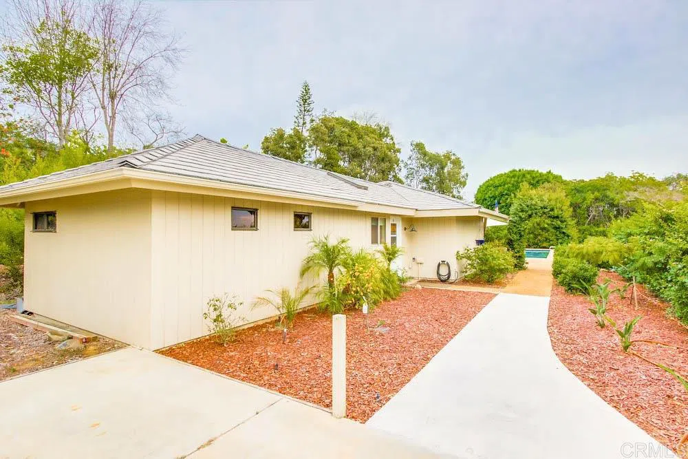 17355 Ave De Acacias Rancho Santa Fe, CA 92067