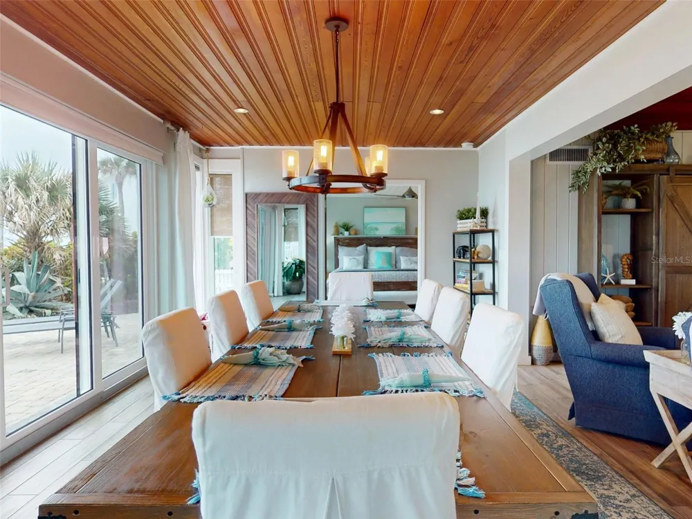 1011 Hill Street New Smyrna Beach, FL 32169
