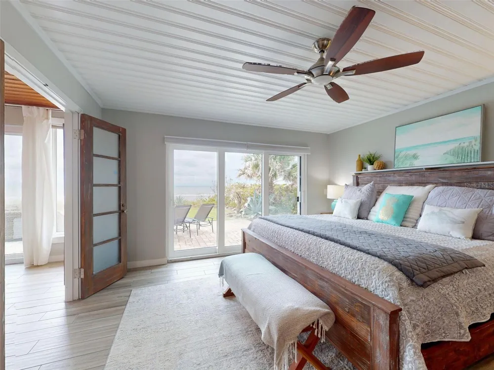 1011 Hill Street New Smyrna Beach, FL 32169