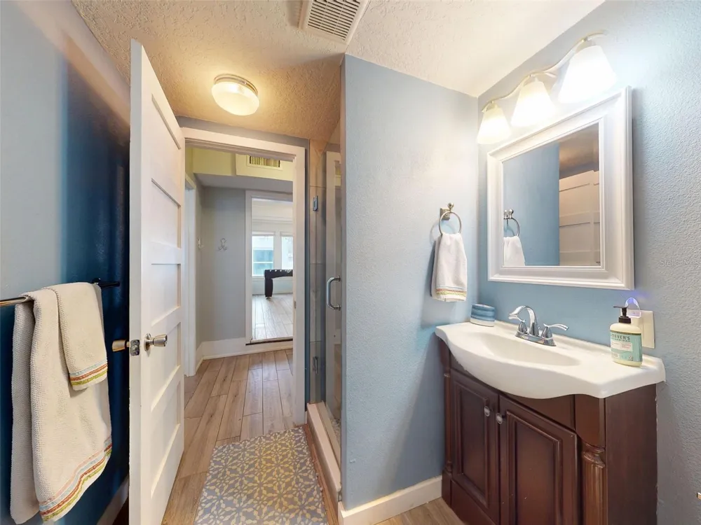1011 Hill Street New Smyrna Beach, FL 32169