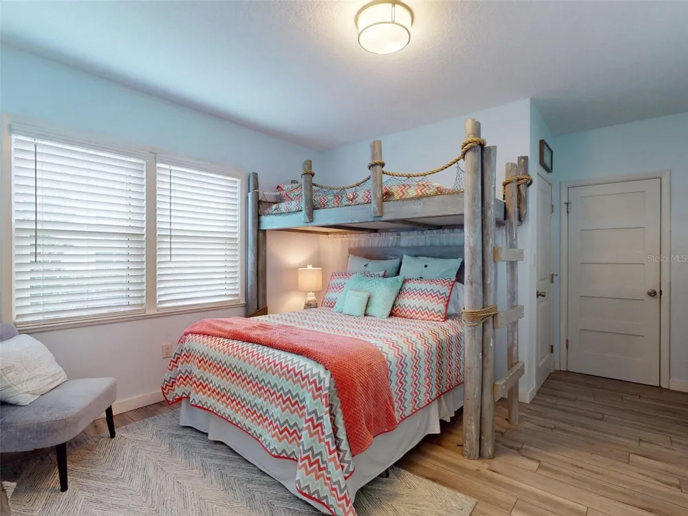 1011 Hill Street New Smyrna Beach, FL 32169