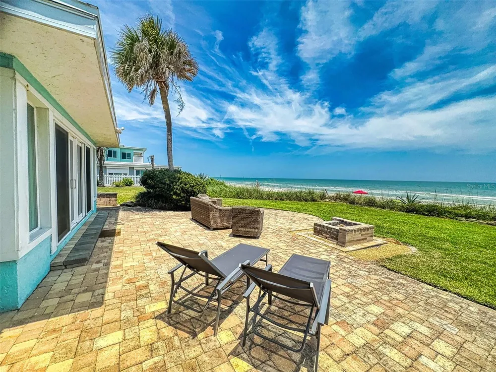 1011 Hill Street New Smyrna Beach, FL 32169