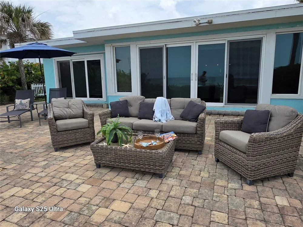 1011 Hill Street New Smyrna Beach, FL 32169