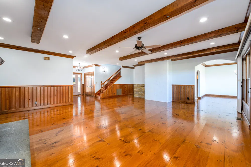 173 & 175 Deer Creek Farms RD Hartwell, GA 30643