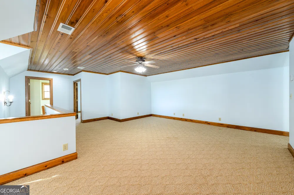 173 & 175 Deer Creek Farms RD Hartwell, GA 30643