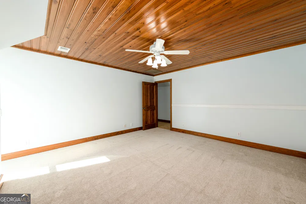 173 & 175 Deer Creek Farms RD Hartwell, GA 30643