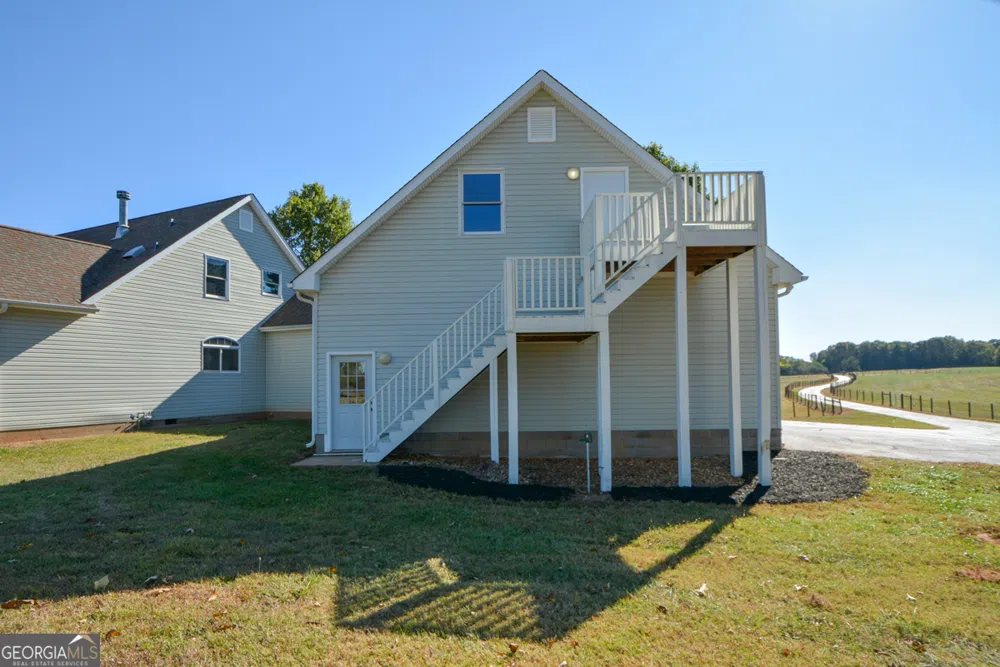 173 & 175 Deer Creek Farms RD Hartwell, GA 30643