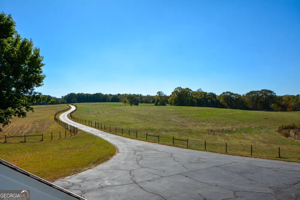 173 & 175 Deer Creek Farms RD Hartwell, GA 30643