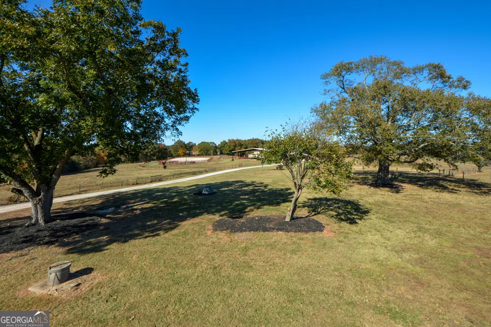 173 & 175 Deer Creek Farms RD Hartwell, GA 30643
