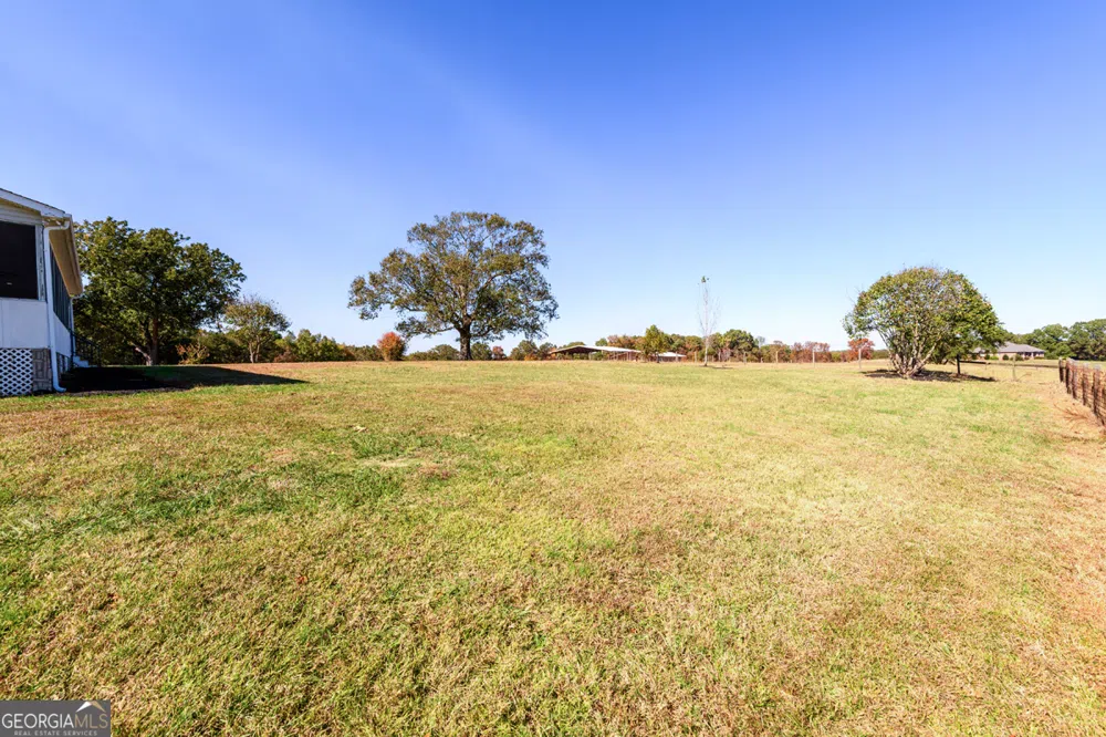 173 & 175 Deer Creek Farms RD Hartwell, GA 30643