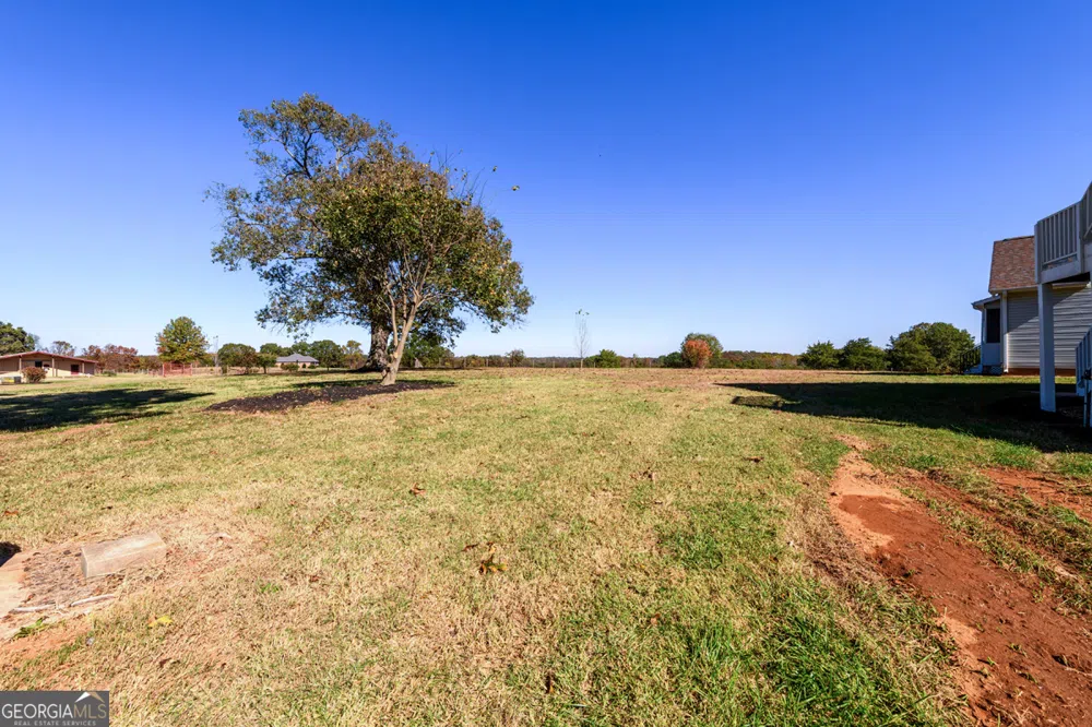 173 & 175 Deer Creek Farms RD Hartwell, GA 30643