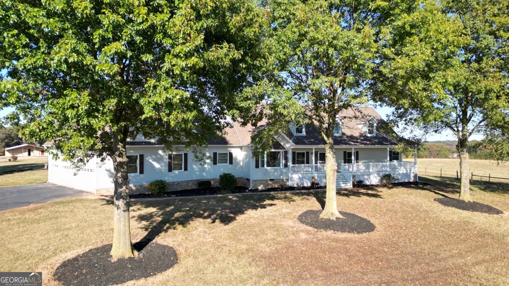 173 & 175 Deer Creek Farms RD Hartwell, GA 30643