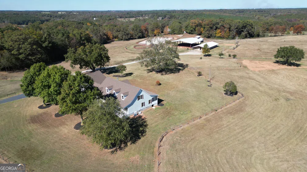 173 & 175 Deer Creek Farms RD Hartwell, GA 30643
