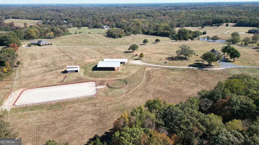173 & 175 Deer Creek Farms RD Hartwell, GA 30643