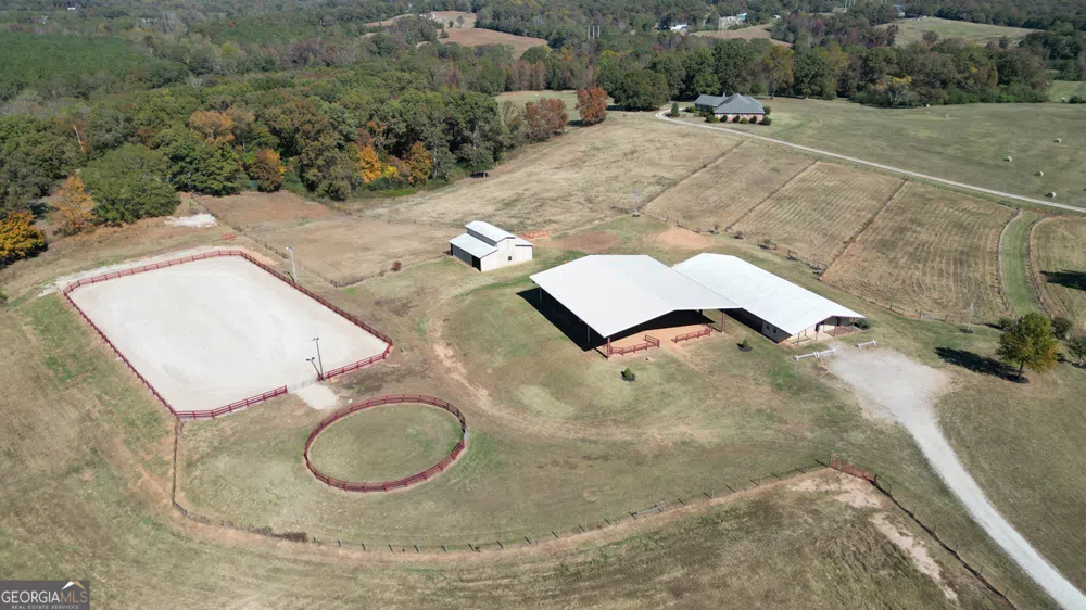 173 & 175 Deer Creek Farms RD Hartwell, GA 30643