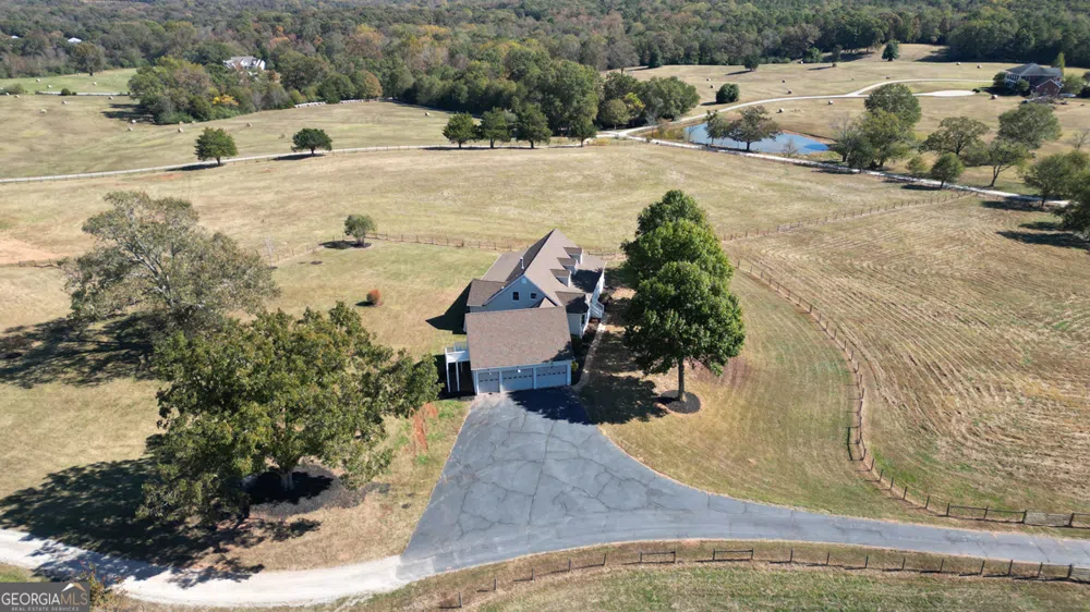 173 & 175 Deer Creek Farms RD Hartwell, GA 30643