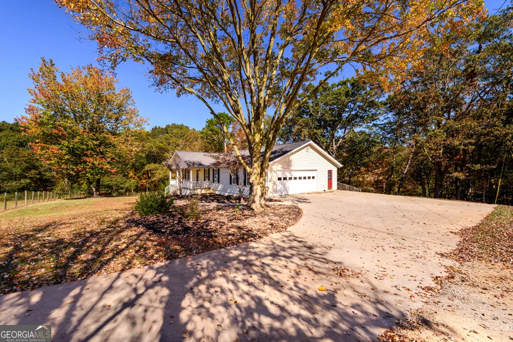 173 & 175 Deer Creek Farms RD Hartwell, GA 30643