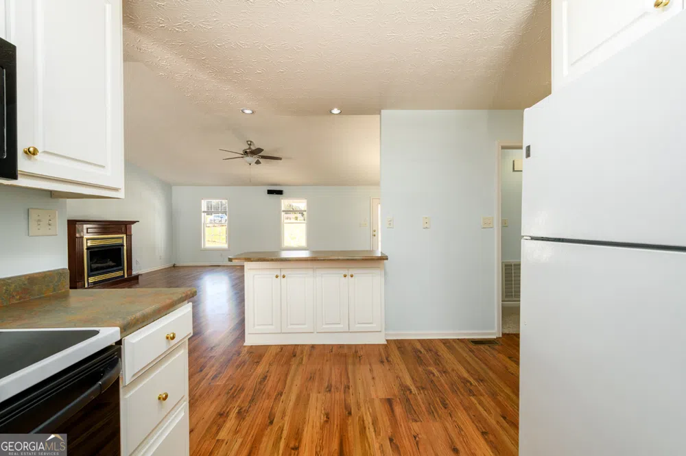 173 & 175 Deer Creek Farms RD Hartwell, GA 30643