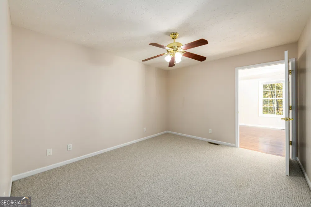 173 & 175 Deer Creek Farms RD Hartwell, GA 30643