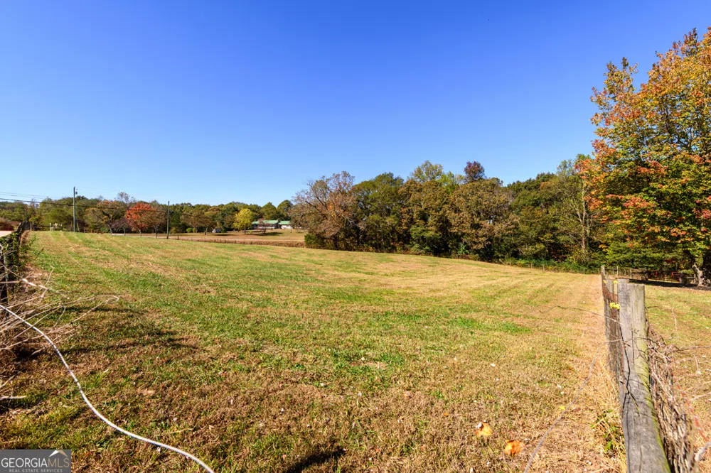 173 & 175 Deer Creek Farms RD Hartwell, GA 30643