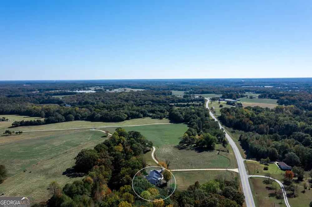 173 & 175 Deer Creek Farms RD Hartwell, GA 30643