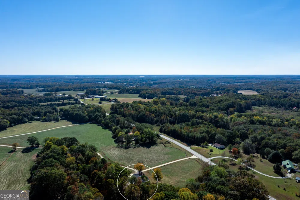 173 & 175 Deer Creek Farms RD Hartwell, GA 30643