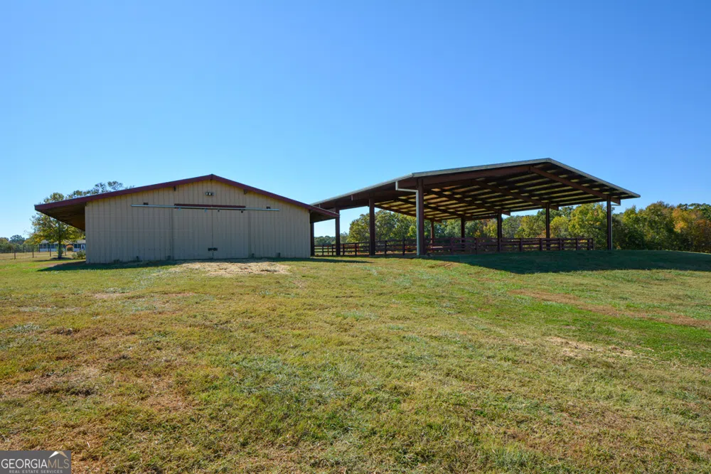 173 & 175 Deer Creek Farms RD Hartwell, GA 30643