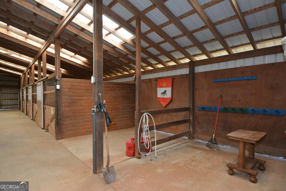 173 & 175 Deer Creek Farms RD Hartwell, GA 30643