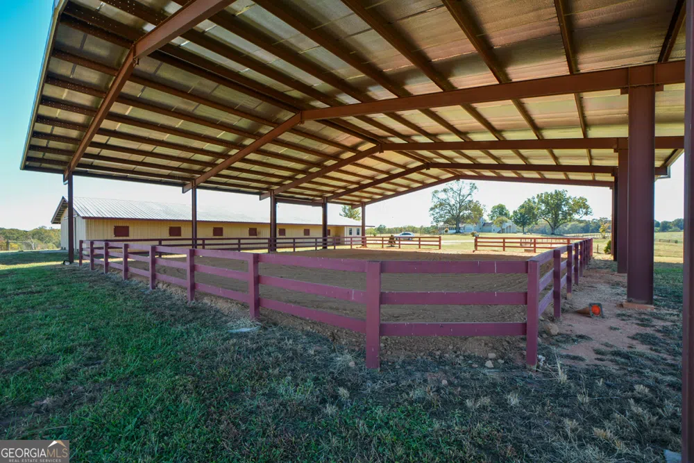 173 & 175 Deer Creek Farms RD Hartwell, GA 30643