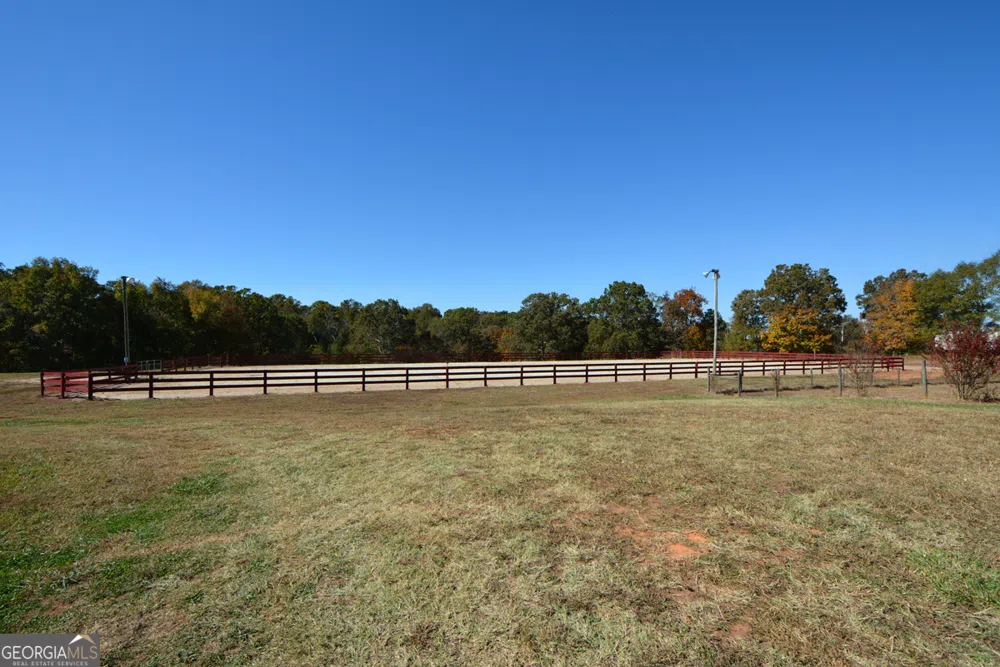 173 & 175 Deer Creek Farms RD Hartwell, GA 30643