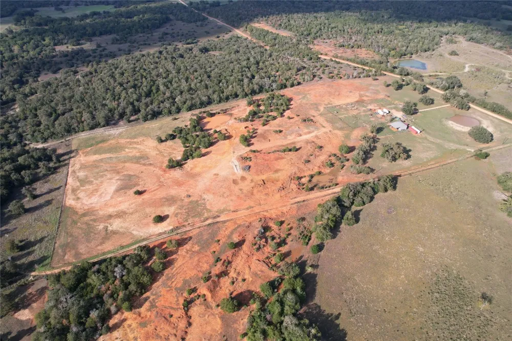 5280 County Road 320 Rockdale, TX 76567