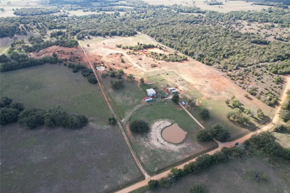 5280 County Road 320 Rockdale, TX 76567
