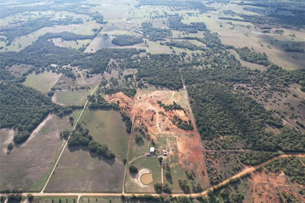 5280 County Road 320 Rockdale, TX 76567