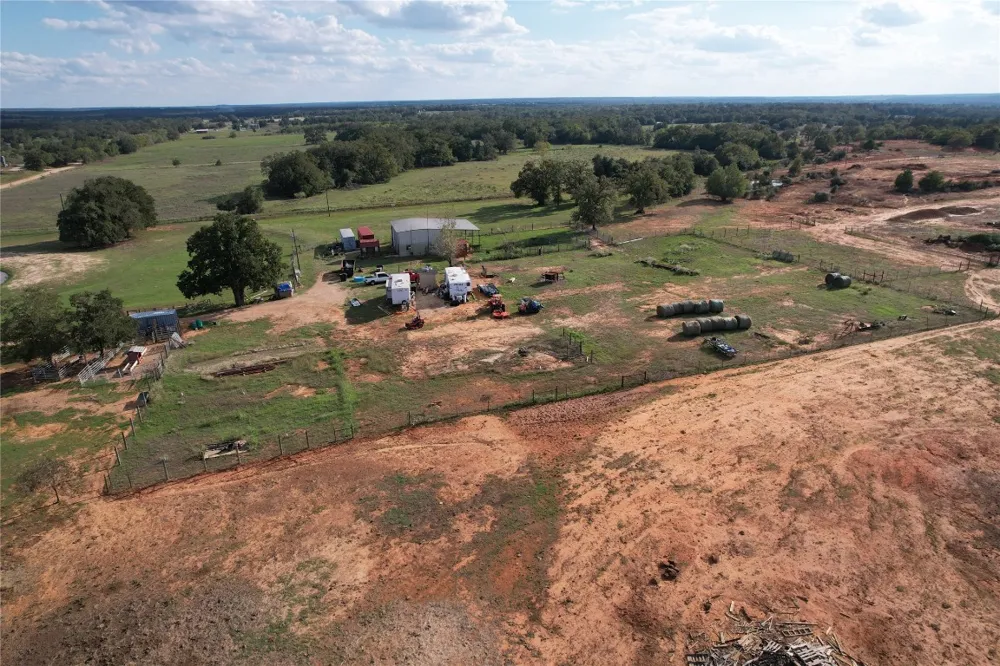 5280 County Road 320 Rockdale, TX 76567